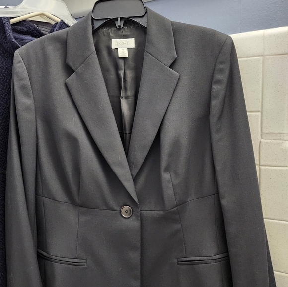 Ann Taylor Loft blazer - Picture 6 of 6